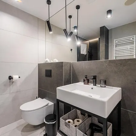 Nadmorski Loft Port - 750 M Od Plazy Apartmán *