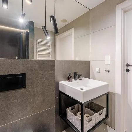 Nadmorski Loft Port - 750 M Od Plazy Колобжег