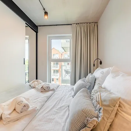 Apartmán Nadmorski Loft Port - 750 M Od Plazy Kolobřeh